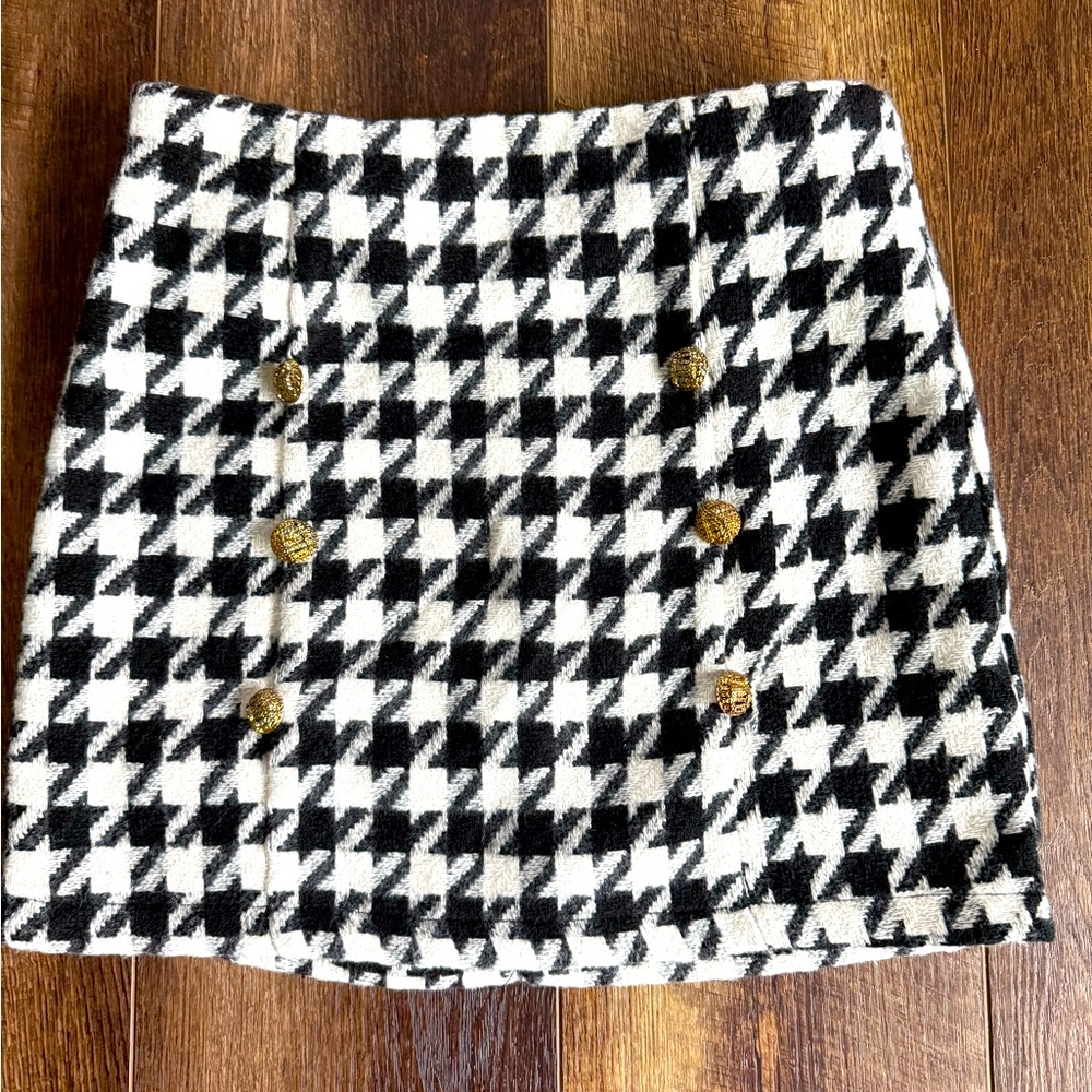 Women’s Mini A-Line Skirt